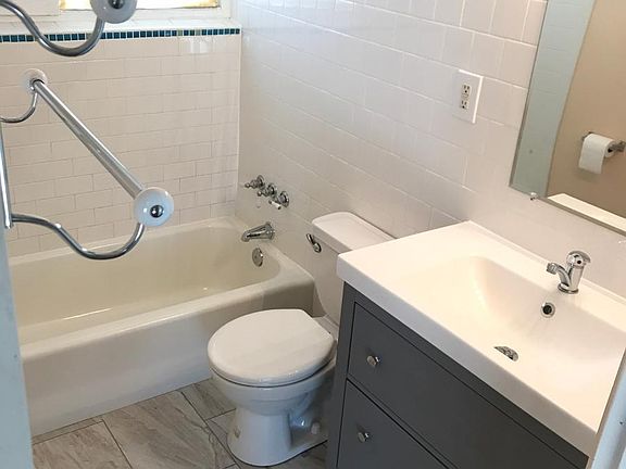 newly remodeled bathroom