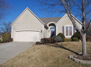 7842 W 118th St, Overland Park, KS 66210
