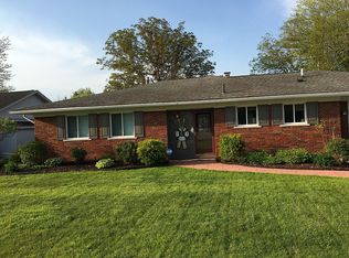 7315 Flamingo Rd, Algonac, MI 48001