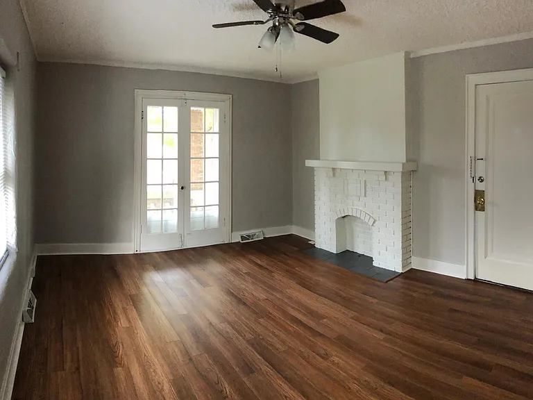 515 Watervliet Ave #1 — Photo 2