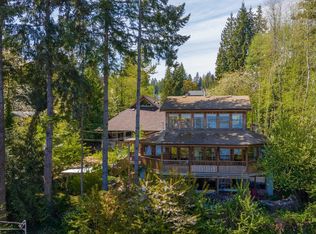 528 Harvey Rd, Sunshine Coast, BC V0N 1V1