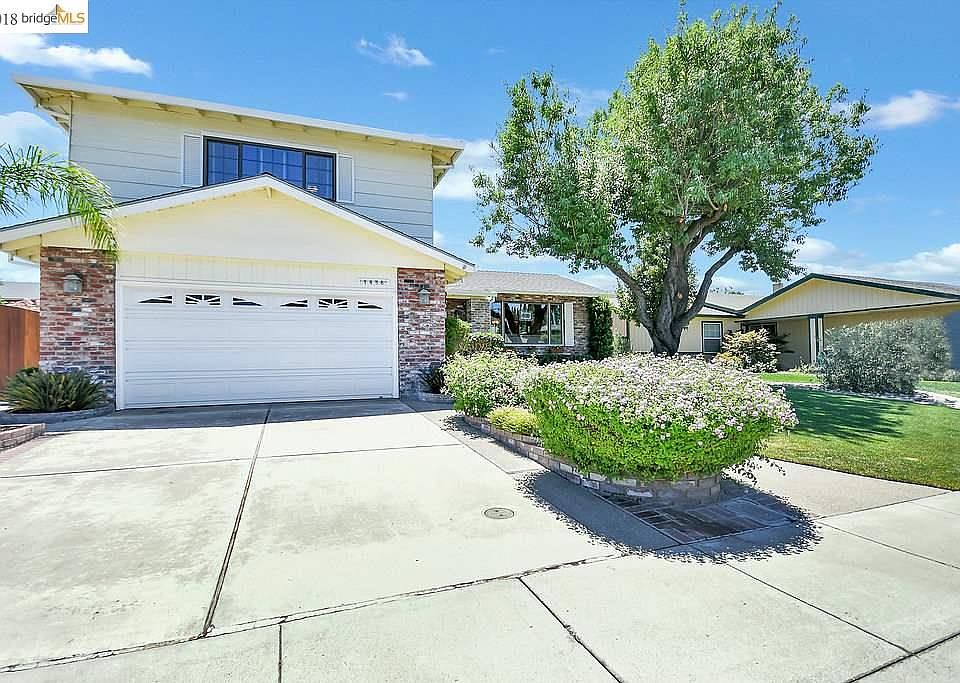 1st image of 1436 Catamaran Ct