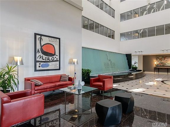 4th image of 100 Harbor View Dr Unit 204