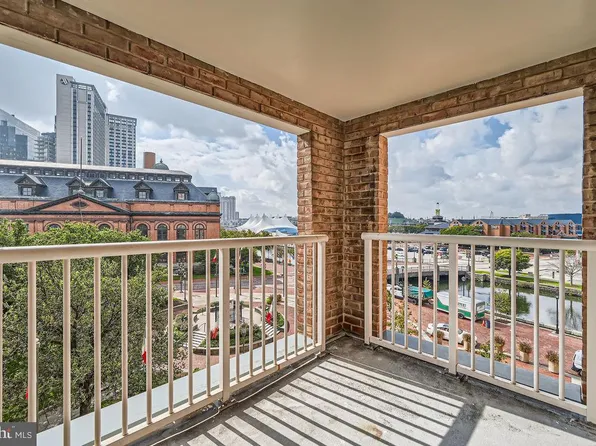 250 President St Unit 212, Baltimore, MD 21202