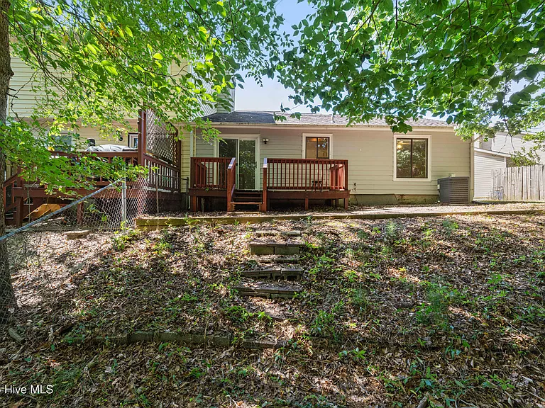 22 S Onsville Pl — Photo 16