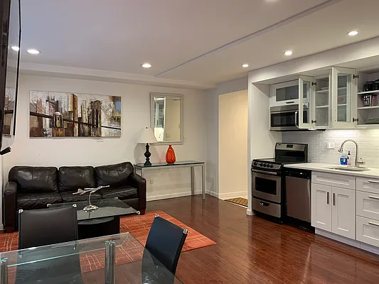 Rented by Oxford Property Group | media 15