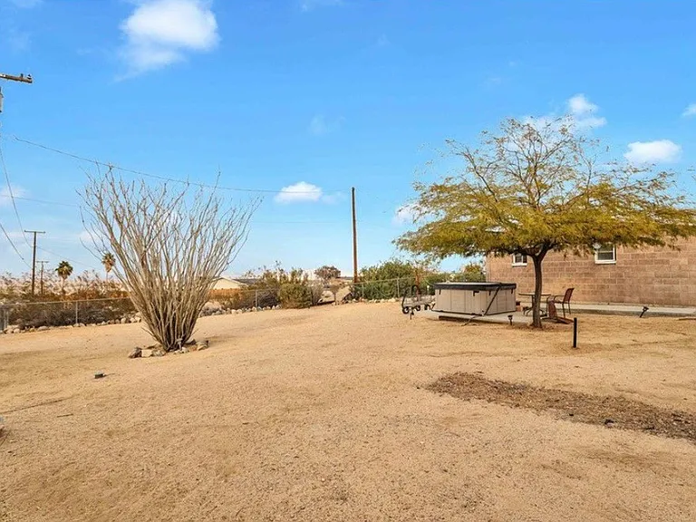 6670 Indian Cove Rd — Photo 11