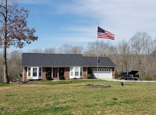243 Hunters Ln, Waverly, TN 37185
