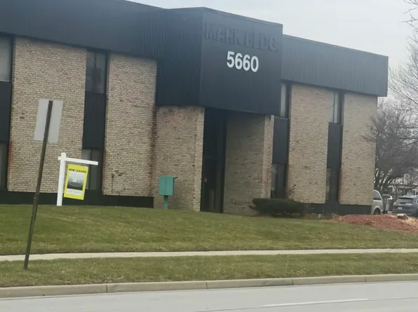 5660 Southwyck Blvd #220, Toledo, OH 43614