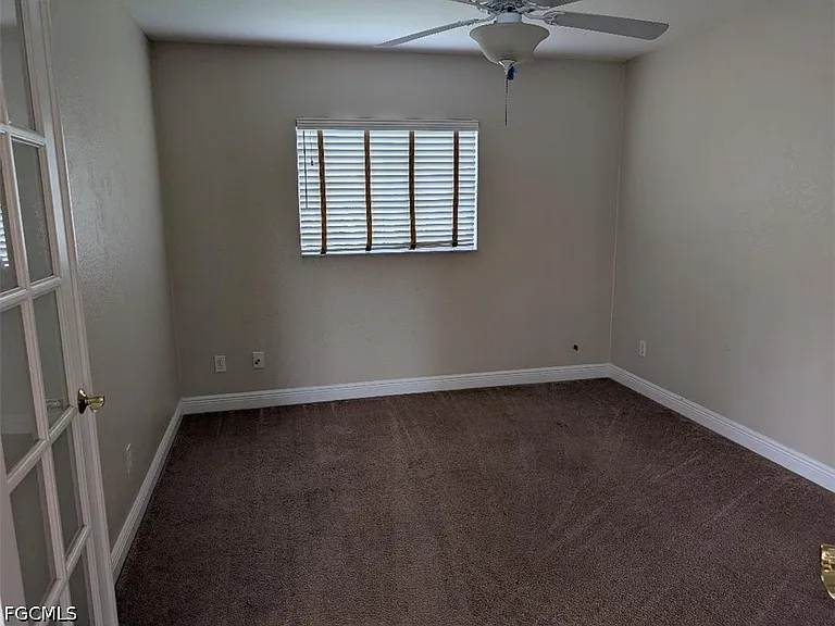 3046 SW 24th Ave — Photo 10