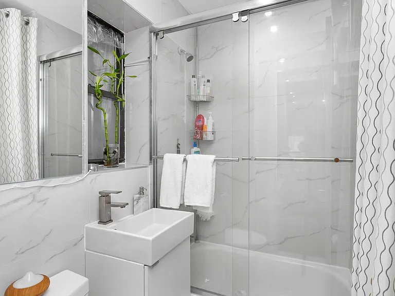 210 W 88th St #1G — Photo 7