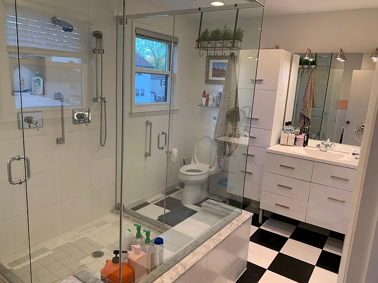 1613 Mayflower Ln — Photo 40