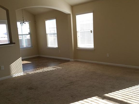 5th image of 184 Valero Dr