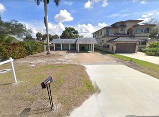 9740 Vanderbilt Dr LOT 25, Naples, FL 34108
