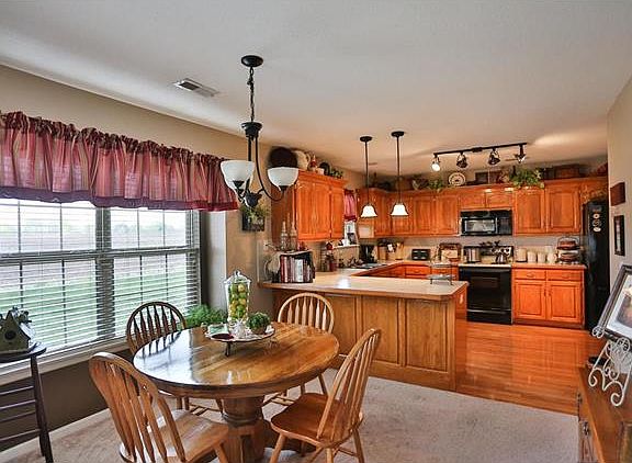 4th image of 2512 SW Richwood Cir