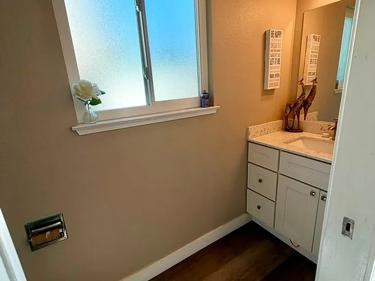 7293 Valley Trails Dr — Photo 15