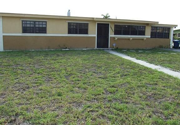 2nd image of 19620 NW 37th Ave