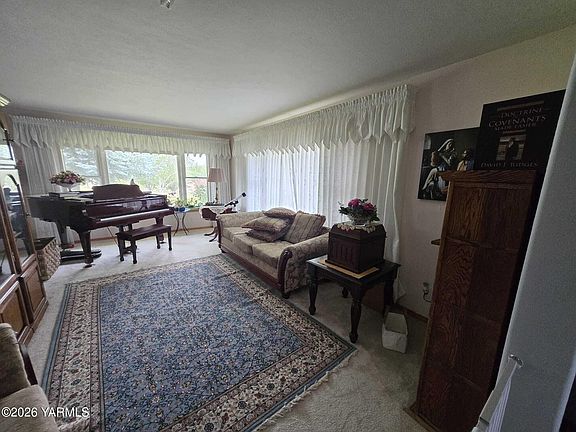 4th image of 510 Warrior Rd