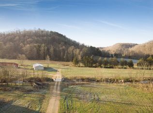 2953 Johnathan Fork Rd, Liberty, KY 42539