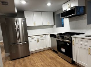 3716 N Racine Ave #G, Chicago, IL 60613