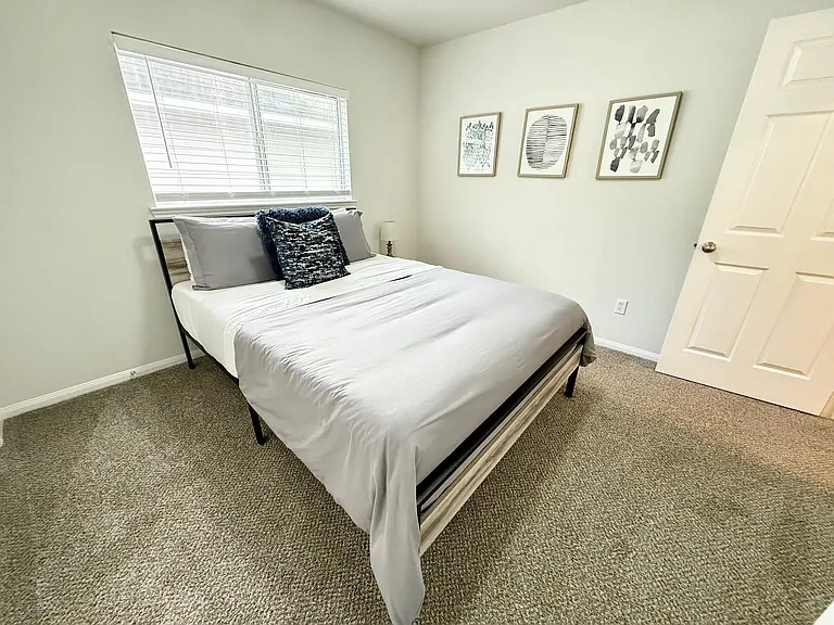 142 E Spindle Tree Cir — Photo 20