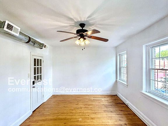 5th image of 1409 Hull St