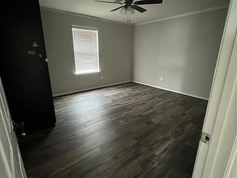 25614 Crisp Spring Ln — Photo 13
