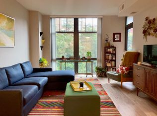 1021 N Garfield St APT 333, Arlington, VA 22201