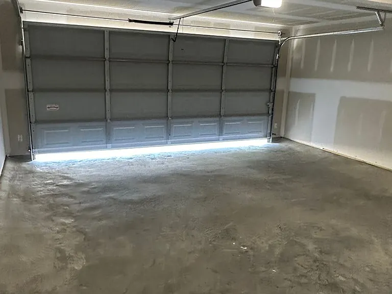 1400 Meadows Dr — Photo 12