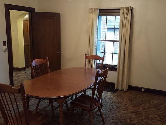4th image of 535 E Iron Ave