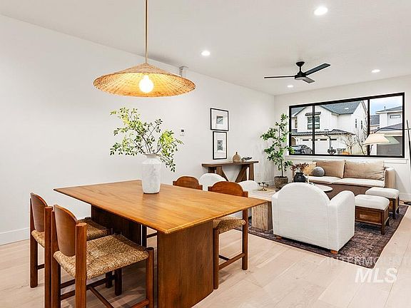 5th image of 3443 N 33rd St