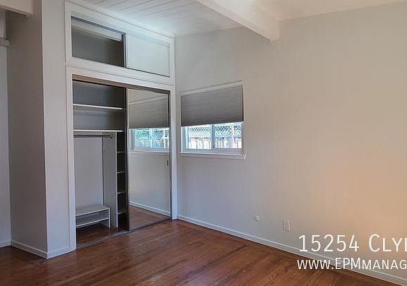 5th image of 15254 Clydelle Ave