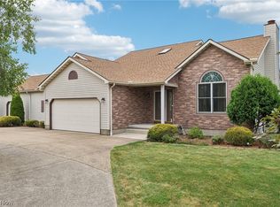 3910 W Calla Rd, Canfield, OH 44406