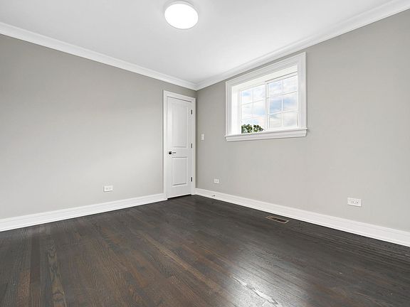 5th image of 12716 S Carpenter St