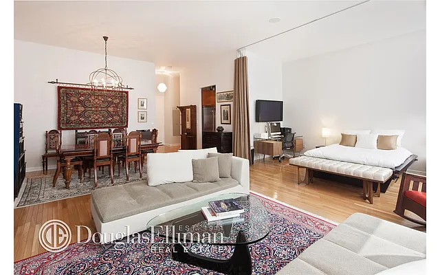 Rented by Douglas Elliman | media 8