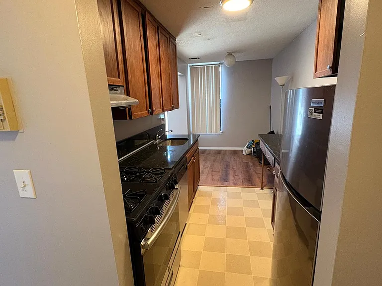 36 Shrewsbury Green Dr #36B — Photo 8