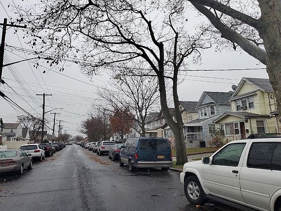 4th image of 9029 209th St