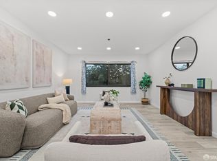 117 California Ave #D203, Palo Alto, CA 94306