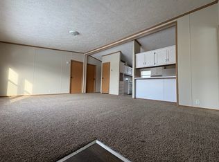 134 Scarlet Oak Ln, Oxford, MI 48371