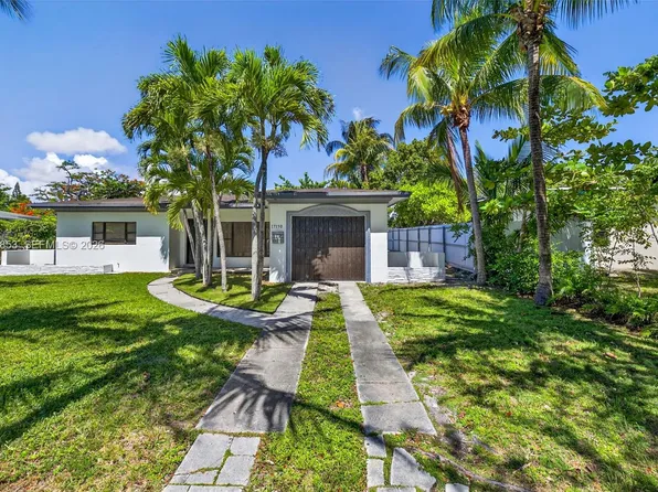 17150 NE 18th Ave N, Miami, FL 33162