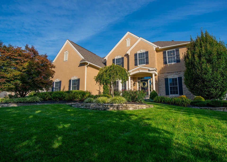 1st image of 10196 Archer Ln