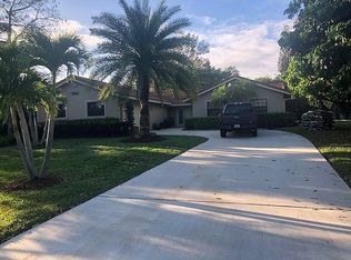 9406 Spanish Moss Rd W, Lake Worth, FL 33467