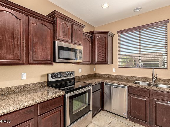 4th image of 18267 N ARBOR Drive