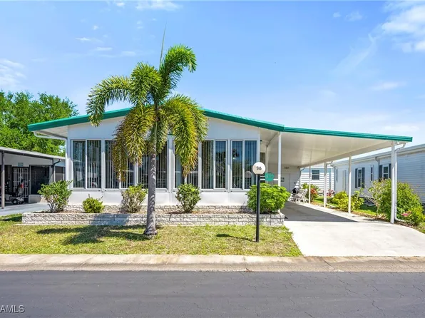 516 Horizon Dr, North Fort Myers, FL 33903