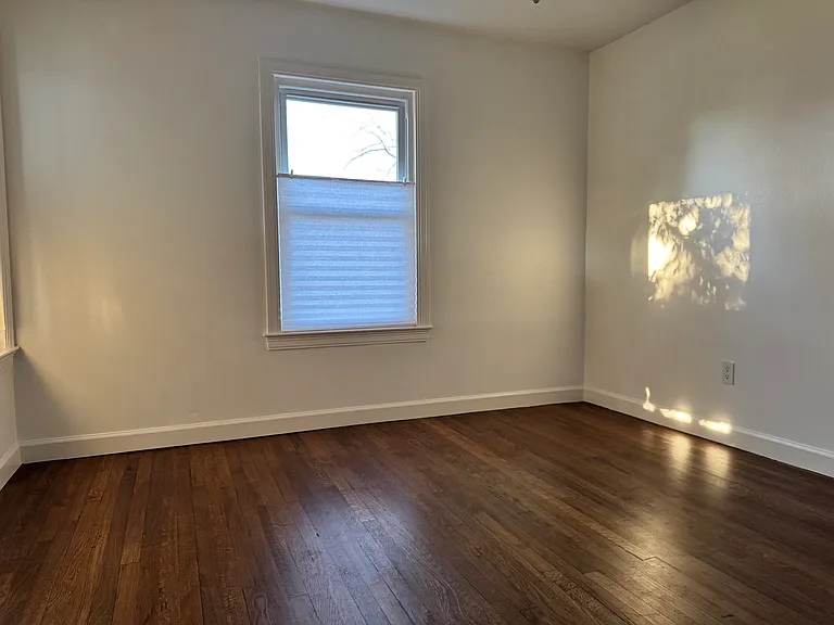 801 Mills St — Photo 15