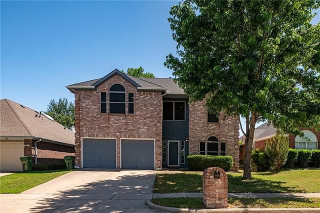 1st image of 934 Grasswood Dr