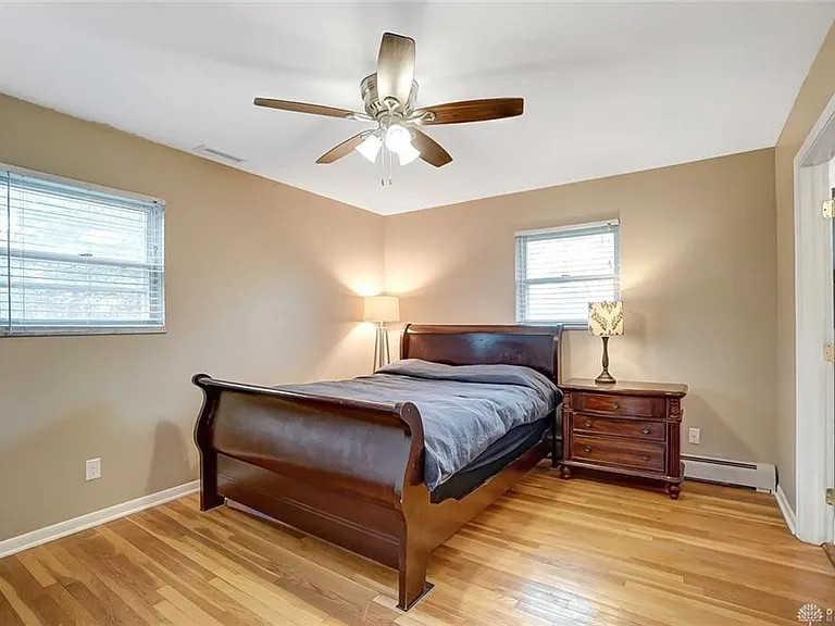 2108 N Fairfield Rd — Photo 17