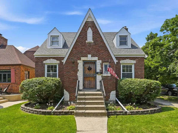5350 N Oriole Ave, Chicago, IL 60656