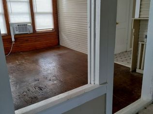 711 Pacific St, Denton, TX 76201