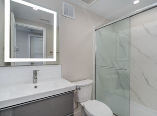 1016 14th St #203, Boulder, CO 80302